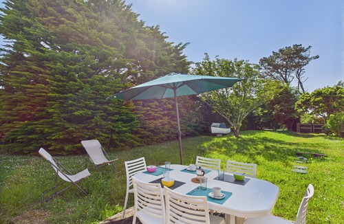 Penmarch Ski Chalet | House for 6 with garden, 900 m from the beach