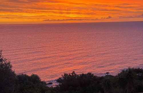 Tarcu House | House in secure residence with exceptional sea view