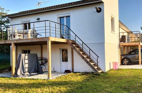 Salles sur Mer House | House with garden & pool near the ocean
