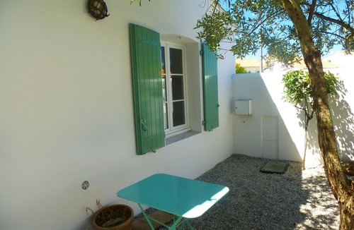 Rivedoux-Plage House | HOUSE WITH Heated POOL (May to September) ILE DE Ré, quiet