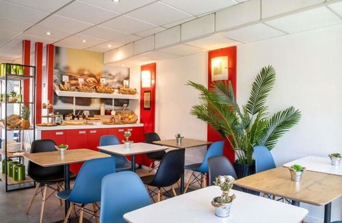 Cannes La Bocca Hotel | ibis Cannes Plage La Bocca
