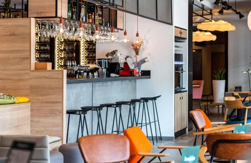 Saulaie - Claveliere Hotel | ibis Lyon Sud Oullins