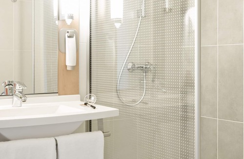 Saint-Charles Hotel | Ibis Marseille Centre Gare Saint Charles