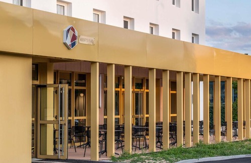 Treillieres Hotel | ibis Nantes Treillières