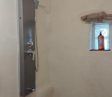 Pradines Bed & Breakfast | Iglesias Emmanuelle
