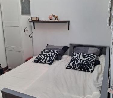 Pont-l'Abbe Apartment | Independent studio