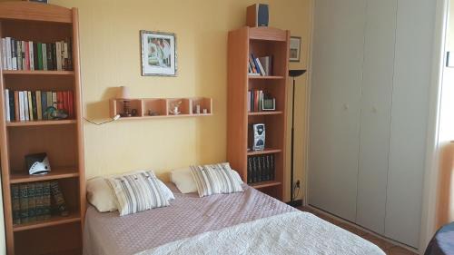 Amelie-les-Bains-Palalda Apartment | Joli studio de 26 m² avec véranda de 6 m² calme et vue sur montagne