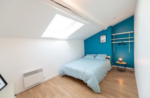 Rive-de-Gier Apartment | KASA DUPLEX - Climatisation - Balcon - Parking Privé