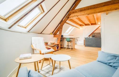 Benodet Apartment | KerAlix A cosy nest under the eaves