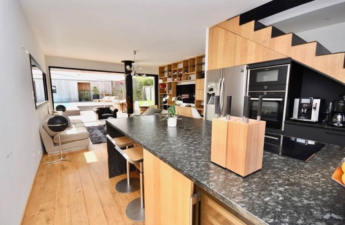 La Trinite-sur-Mer Villa | Kerguillé, villa with swimming pool