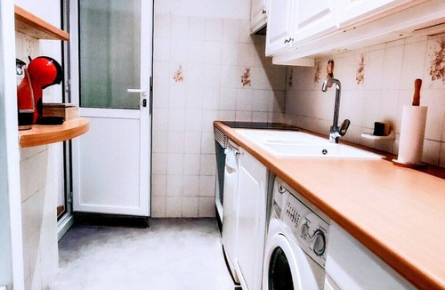 Prado - Republique Apartment | Kosykasa Spa