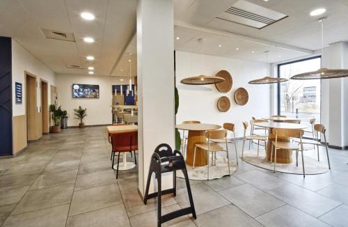 Clermont-Ferrand Hotel | Kyriad ECO - Clermont Ferrand Estaing
