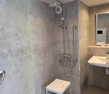 Odos Hotel | Kyriad Tarbes Odos