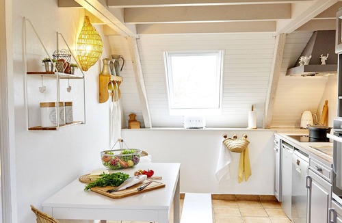 Cite House | L 'Abri de Marie, charming duplex gite 2 steps from the pink granite coast