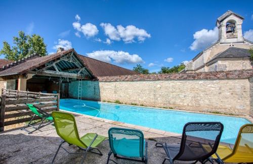 Mayac House | L'Aile Est
