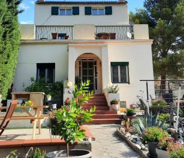 Maury House | L'Amandier