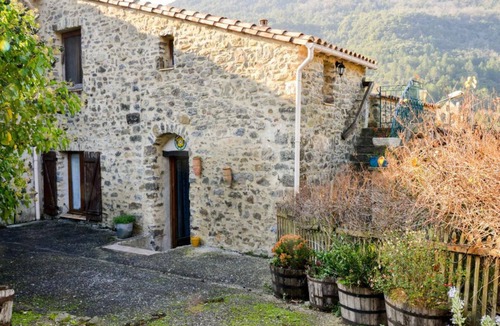 Greffeil House | L'Amandier - GREFFEIL