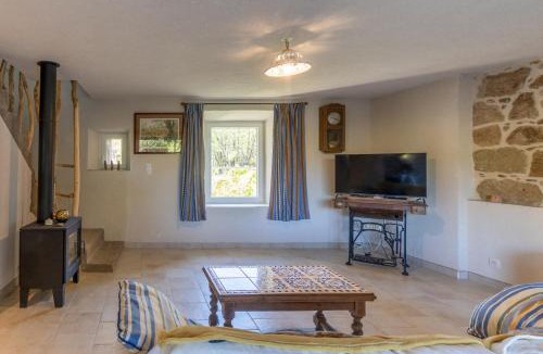 Les Assions House | L'Ancienne Estable
