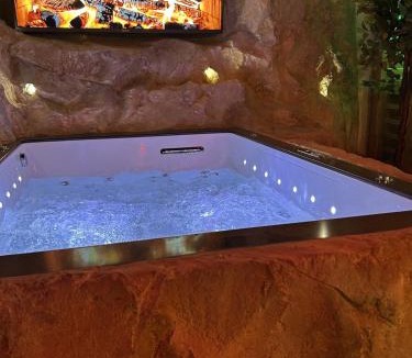 Chamalieres Apartment | L'Antre du Désir Spa Sauna Chamalières
