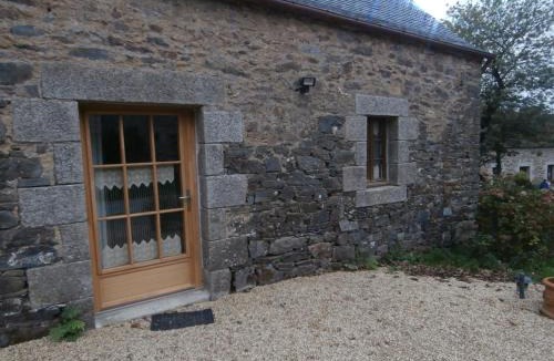 Saint-Thegonnec Loc-Eguiner Bed & Breakfast | L'Apothéis