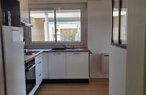 Vallieres Apartment | L'Appartement Soleil - Clermont Centre