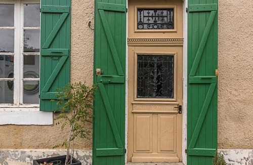 Aulon House | L'ecole à l'ancienne