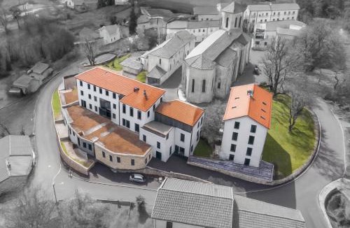 Le Brugeron Hotel | L'Eden du Forez