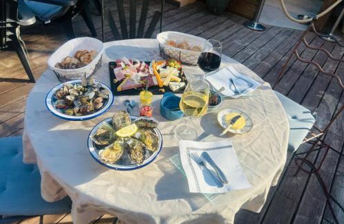 Salin-de-Giraud Bed & Breakfast | L effet mer