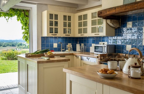 Saucede Bed & Breakfast | L'ensemble de la Ferme Bourdasse Pour 10 Personnes