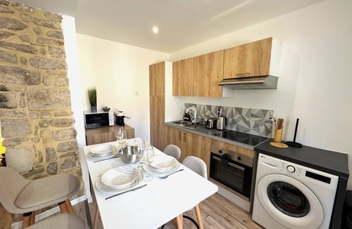 Manosque Apartment | L’Escale – Charming 1-bedroom apartment, cosy, air-condition