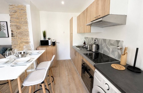 Manosque Apartment | L’Escale – Charming 1-bedroom apartment, cosy, air-condition