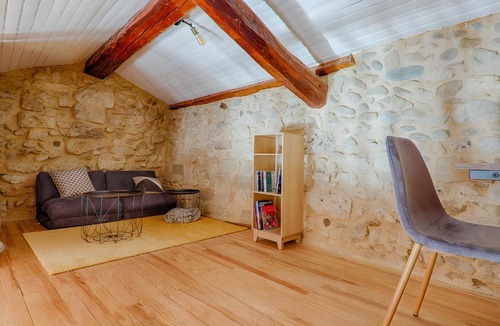 Romans-sur-Isere Apartment | L'escarpin - Billiards - Historic