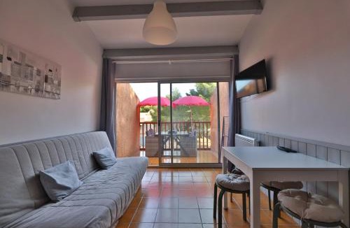 La Couronne Apartment | "L'hippocampe"