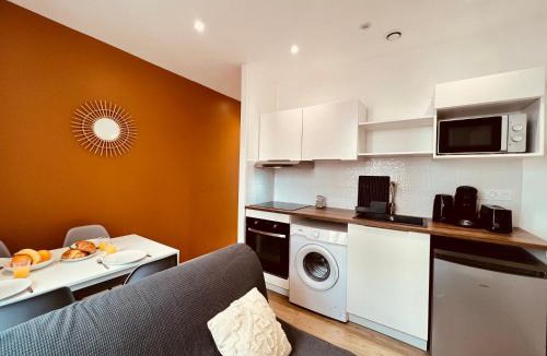 Carhaix-Plouguer Apartment | L'Oasis - Home Homy