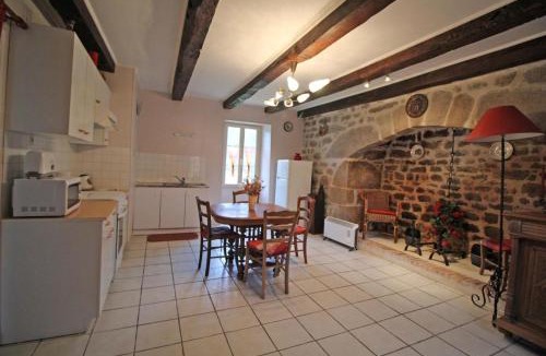 Nedde House | La bachellerie