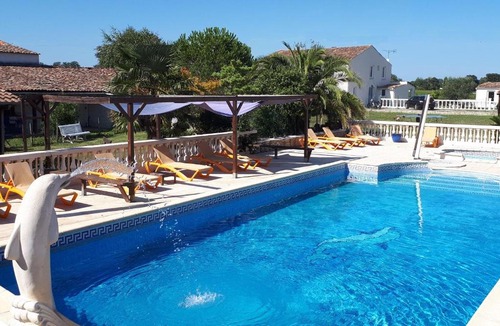 Begadan House | La Caleche