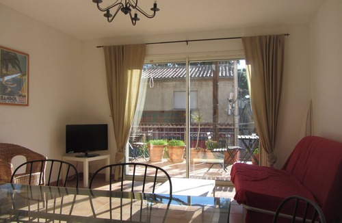 La Capte Apartment | La Capte large 48 m2 T2 with 4 beds-near beach and shops