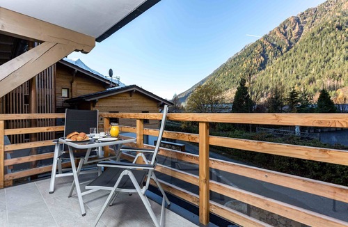 Chamonix-Mont-Blanc Apartment | La Cordee 412 Apartment