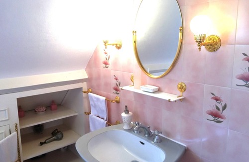 Chateauneuf-la-Foret Bed & Breakfast | La Croix du Reh