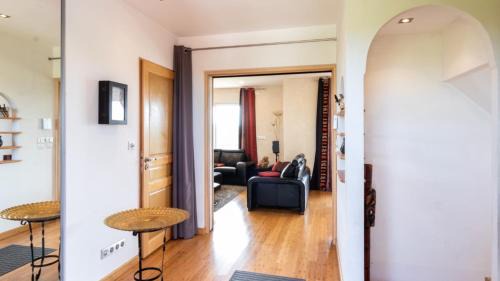 Catonvielle House | La Découverte, Jacuzzi, Sauna, et Terrasse avec vue sur lac à la campagne entre Toulouse et Auch