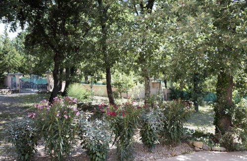 Flassans-sur-Issole Villa | La Flassantine - Meublé de tourisme 4 étoiles