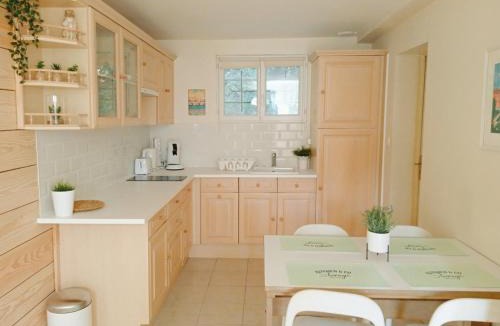 Verfeil Apartment | La glycine