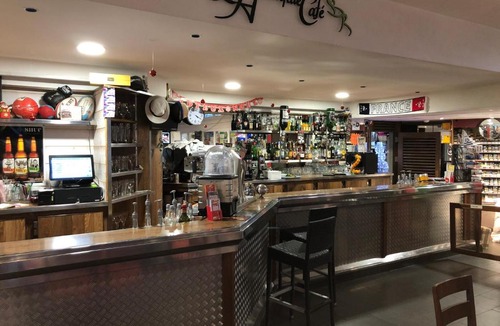 Morlaas Hotel | La Hourquie Café