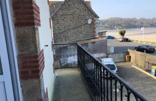 Plestin-les-Greves Apartment | La Maison Bellevue