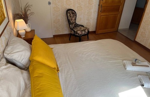 Saint-Remy-du-Plein Bed & Breakfast | La Maison d'Odette: the Two Rooms