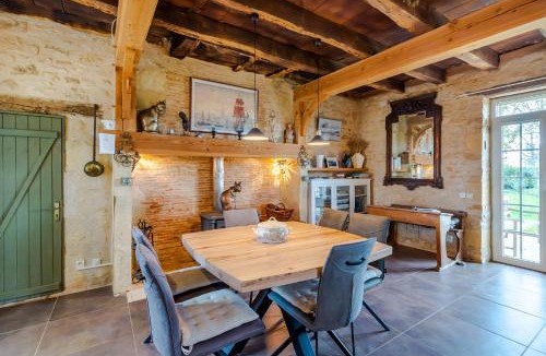 Saint-Jory-las-Bloux House | La Maison Des Deux Cantous