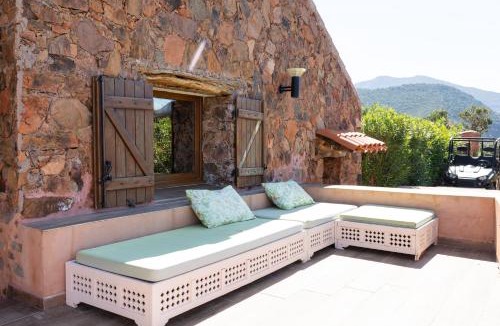 Osani House | La Maison de Mammò