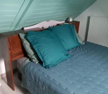 La Feuillee House | La maison de Yo