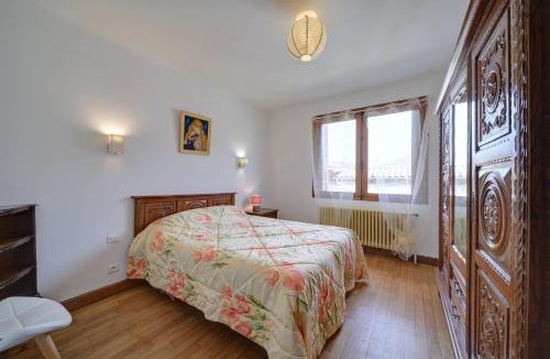 Encausse-les-Thermes House | La Maison du Village