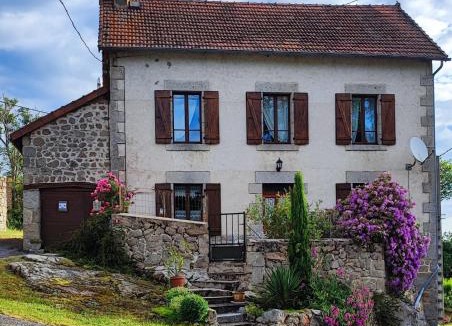 Saint-Georges Nigremont House | La maison du Mas Rando